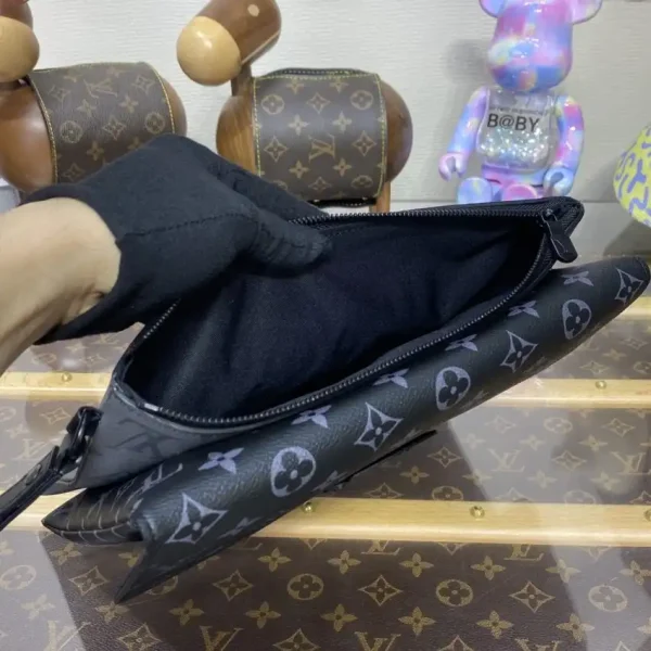 Louis Vuitton Pochette S-Lock - Image 2
