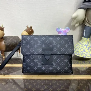 Louis Vuitton Pochette S-Lock