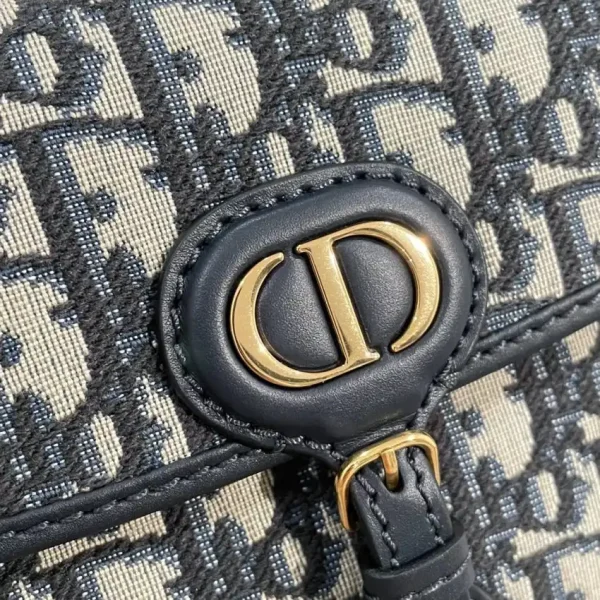 Dior Bobby East-West Pouch - Image 2