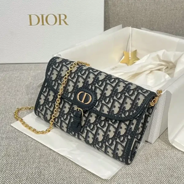 Dior Bobby East-West Pouch - Image 6