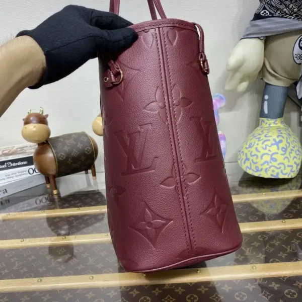 Louis Vuitton Neverfull MM Bordeaux - Image 7