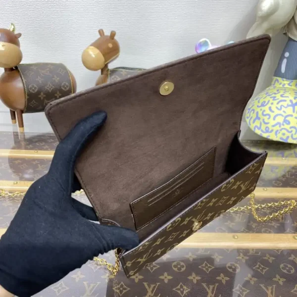 Louis Vuitton Wallet On Chain Lily Brown - Image 6