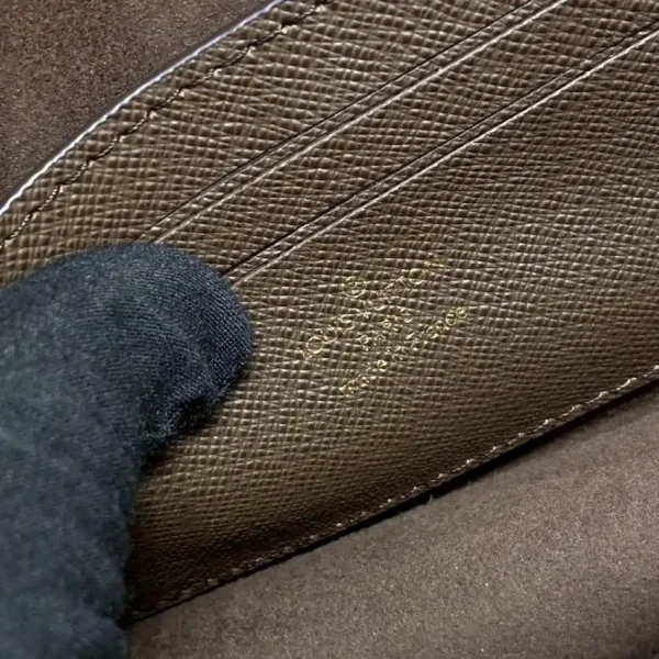 Louis Vuitton Wallet On Chain Lily Brown - Image 8