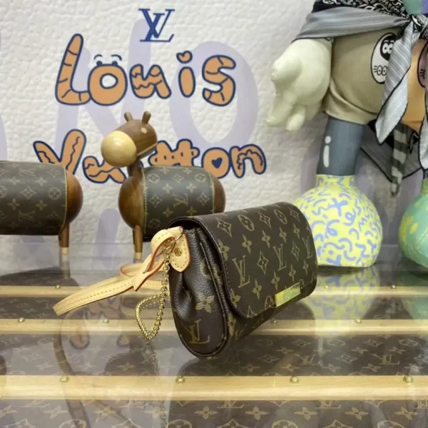 Louis Vuitton Favorite Brown - Image 5