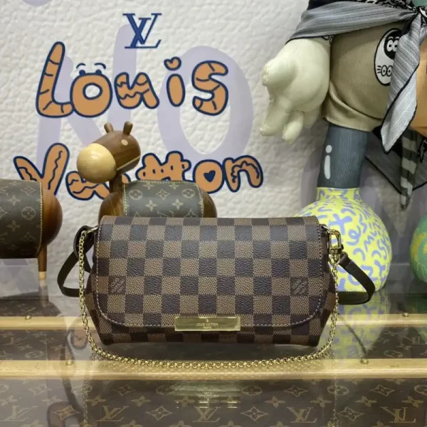 Louis Vuitton Favorite Brown Grid