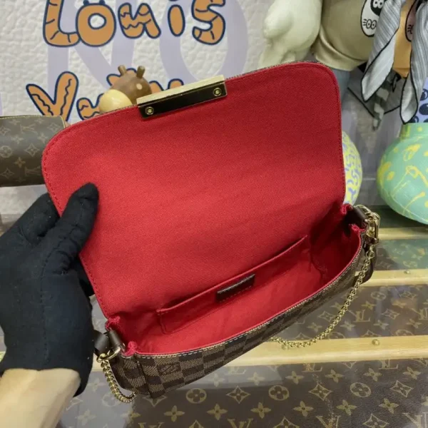 Louis Vuitton Favorite Brown Grid - Image 9