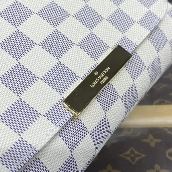 Louis Vuitton Favorite White Grid - Image 7