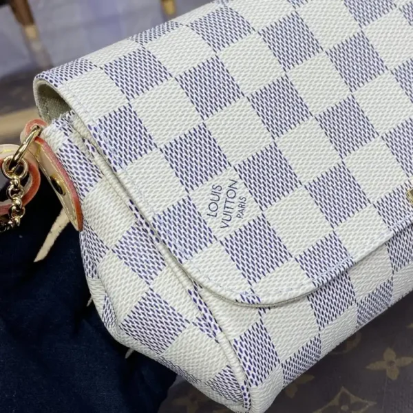 Louis Vuitton Favorite White Grid - Image 8