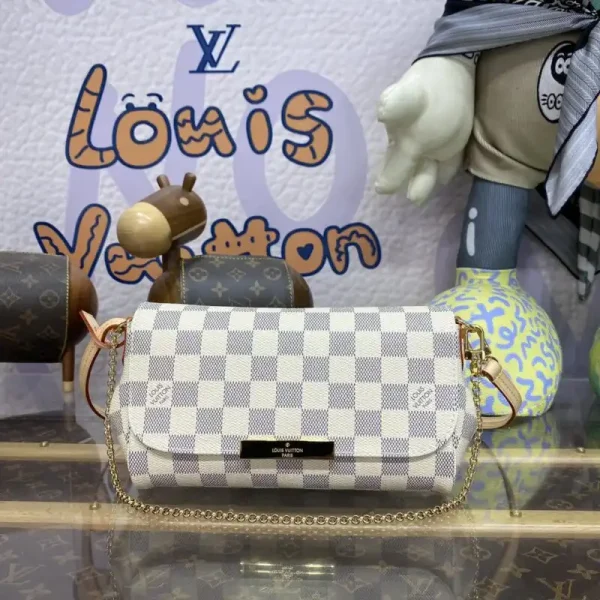 Louis Vuitton Favorite White Grid