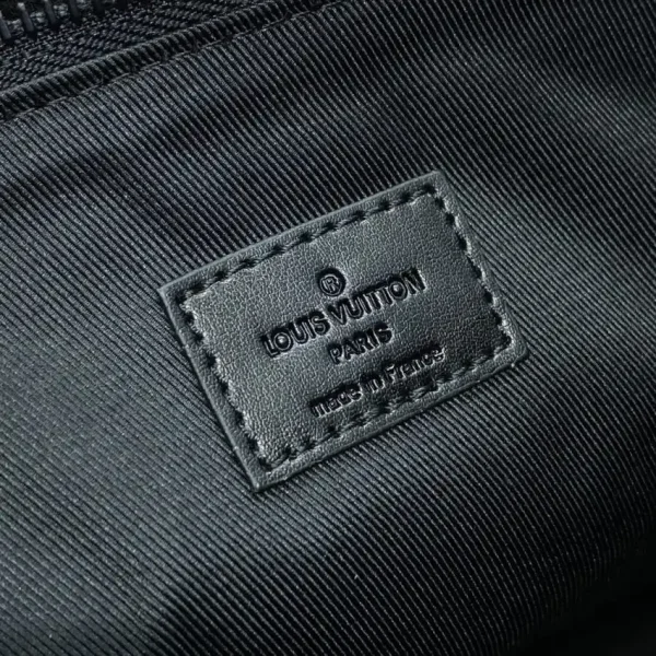Louis Vuitton Takeoff Pouch - Image 3