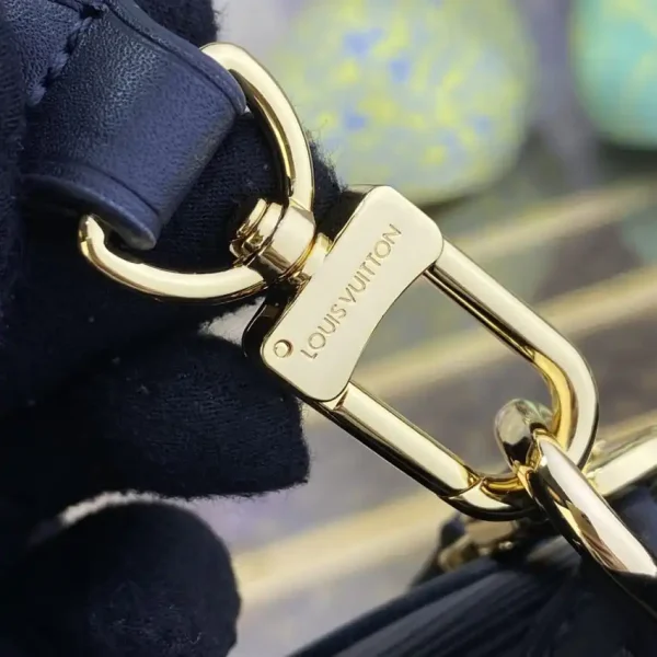 Louis Vuitton Saumur Black - Image 3