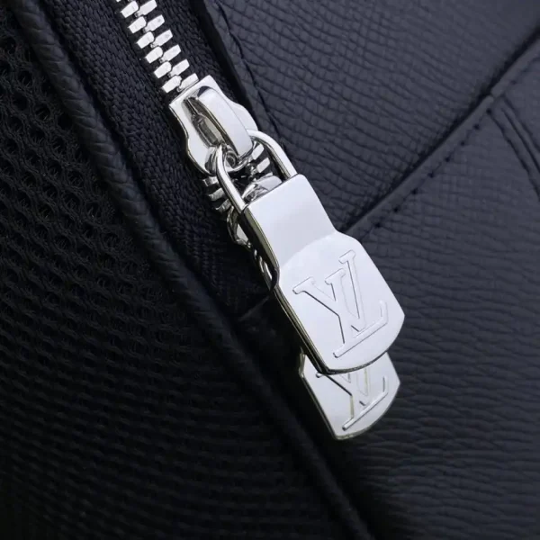 Louis Vuitton Avenue Backpack Black - Image 3