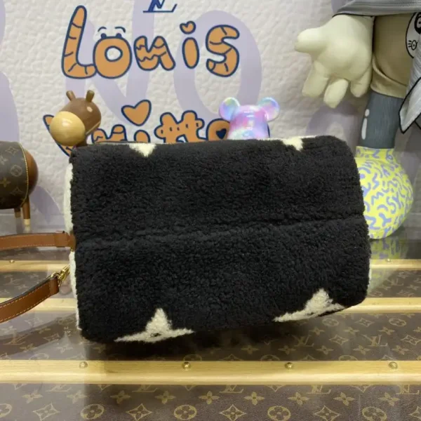 Louis Vuitton Speedy Bandouliere 25 Wool - Image 2