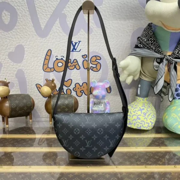 Louis Vuitton Moon Crossbody Black - Image 3