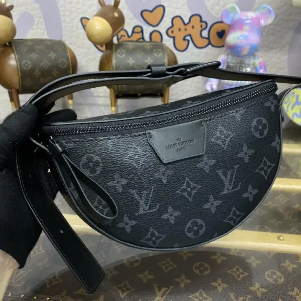 Louis Vuitton Moon Crossbody Black - Image 2