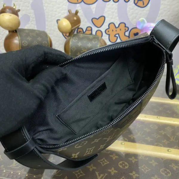 Louis Vuitton Moon Crossbody Brown - Image 4