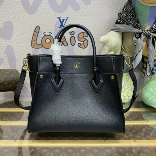 Louis Vuitton On My Side Black - Image 4