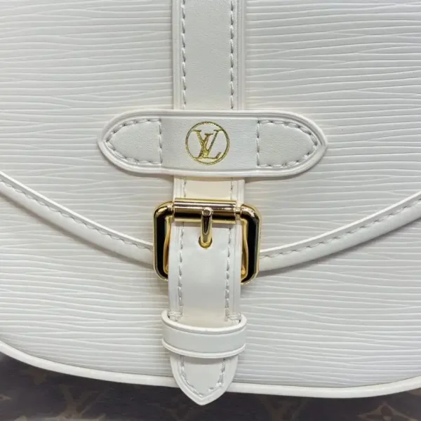 Louis Vuitton Saumur White - Image 4