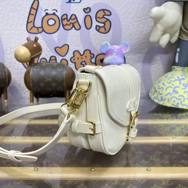 Louis Vuitton Saumur White - Image 5