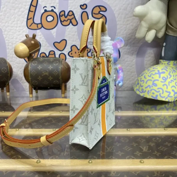 Louis Vuitton Sac Plat Petit II - Image 2