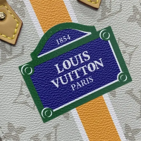 Louis Vuitton Sac Plat Petit II - Image 7