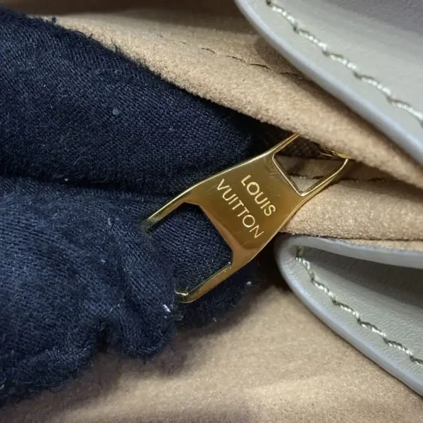 Louis Vuitton Dauphine Mini Beige - Image 5