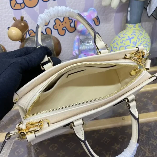 LV OnTheGo East West White - Image 8