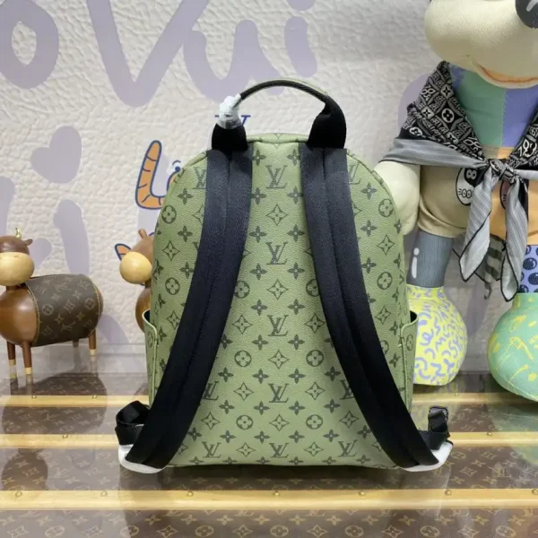 Louis Vuitton Discovery Backpack Green - Image 9