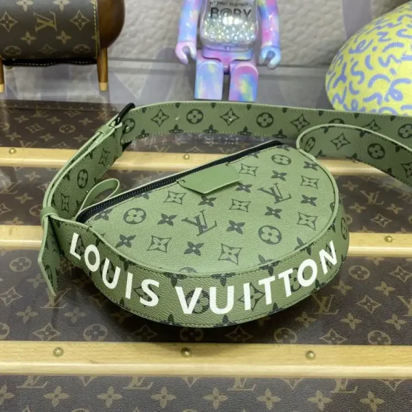 Louis Vuitton Moon Crossbody Green - Image 5