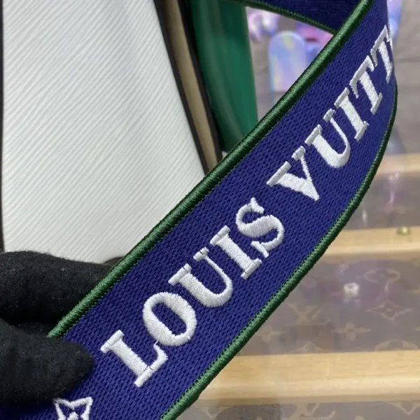 Louis Vuitton Twist White Handle - Image 7