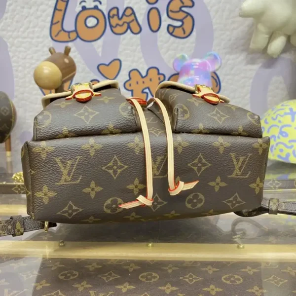 Louis Vuitton Excursion - Image 7