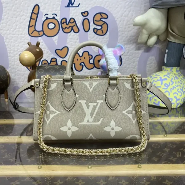 LV OnTheGo East West Beige - Image 6