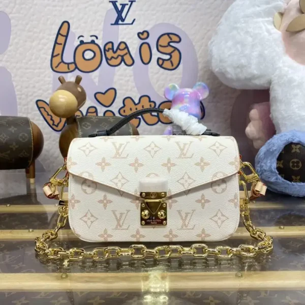 Louis Vuitton Pochette Metis East West Pink