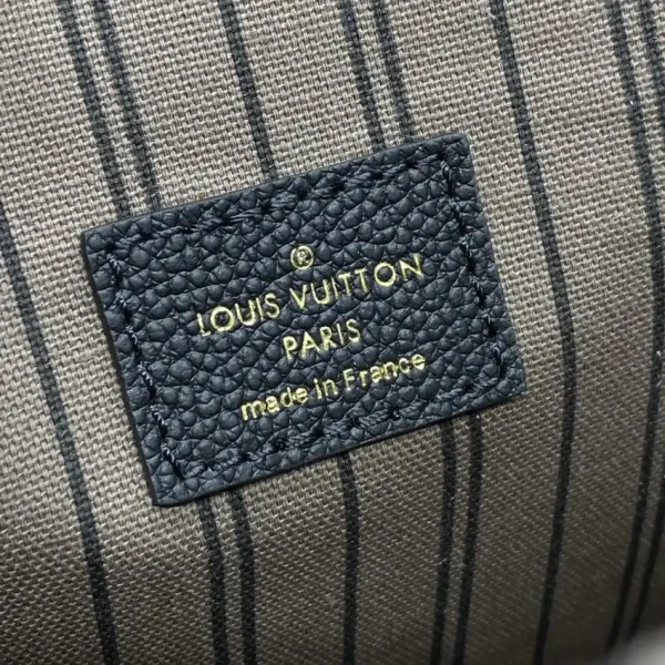 Louis Vuitton Pochette Metis Black - Image 3