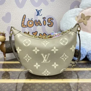 Louis Vuitton Loop Hobo Beige