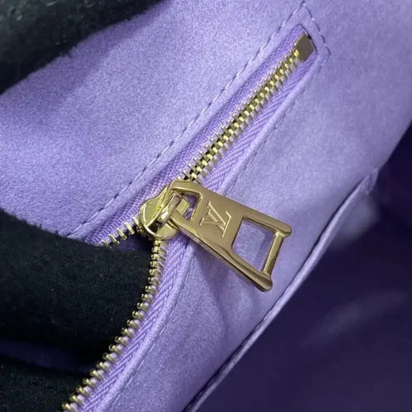 LV OnTheGo White Purple - Image 6