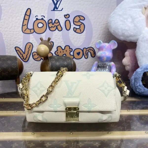 Louis Vuitton Favorite White