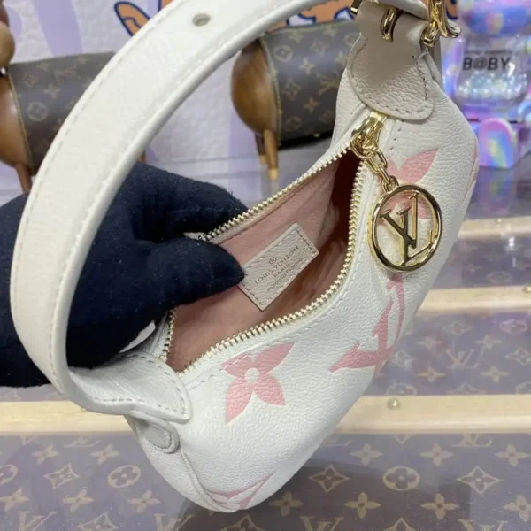Louis Vuitton Mini Moon Pink - Image 2