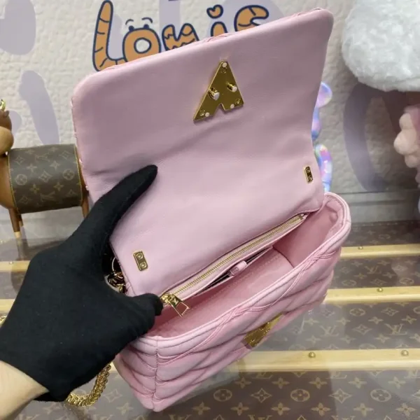 Louis Vuitton Go-14 Pink - Image 3