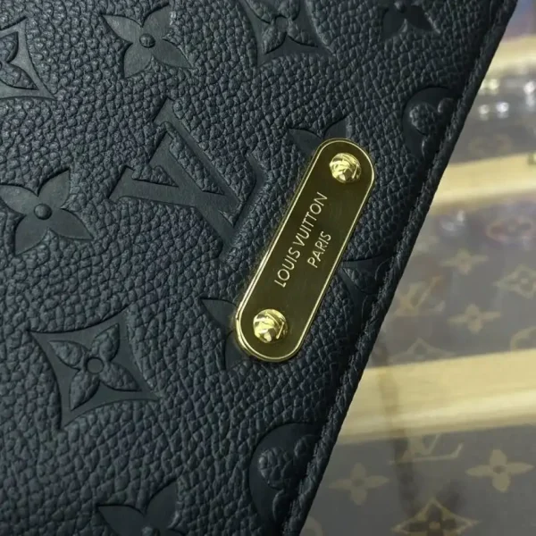 Louis Vuitton Wallet On Chain Lily Black - Image 5