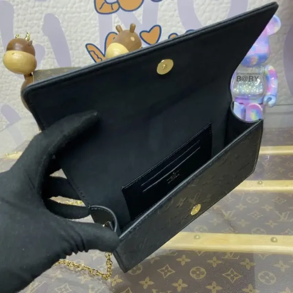 Louis Vuitton Wallet On Chain Lily Black - Image 6