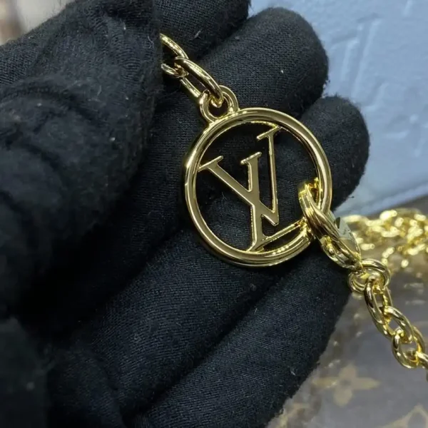 Louis Vuitton Wallet On Chain Lily Sky Blue - Image 7