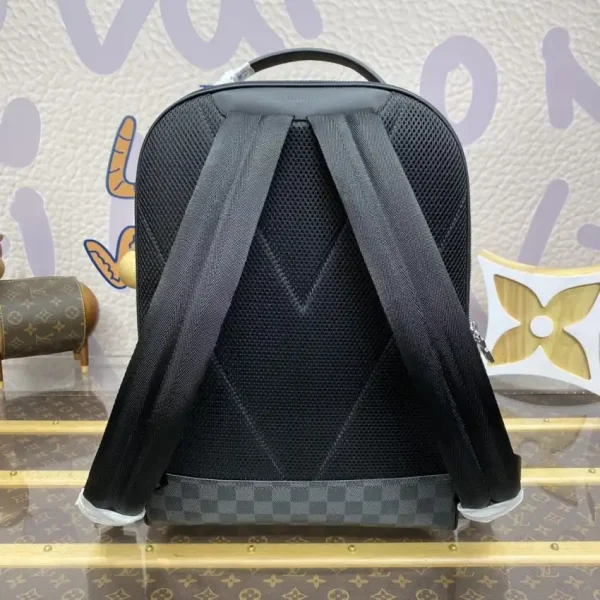 Louis Vuitton Avenue Backpack Grid - Image 6