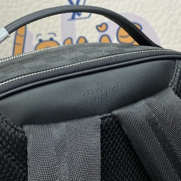 Louis Vuitton Avenue Backpack Grid - Image 8
