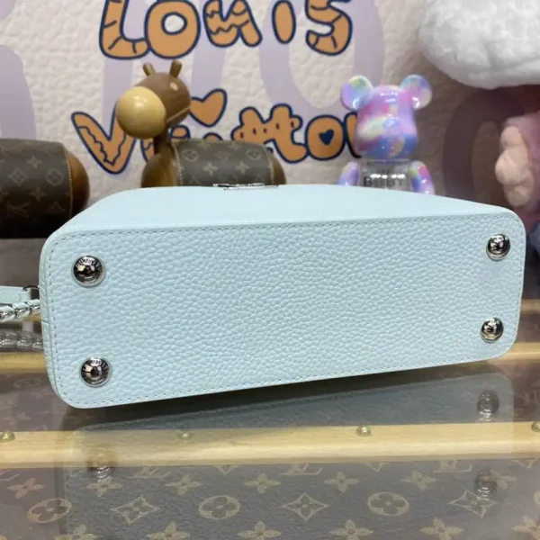 Loius Vuitton Capucines Blue - Image 9