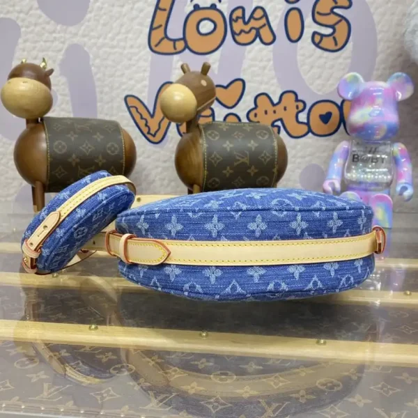 Louis Vuitton Croissant Denim - Image 5