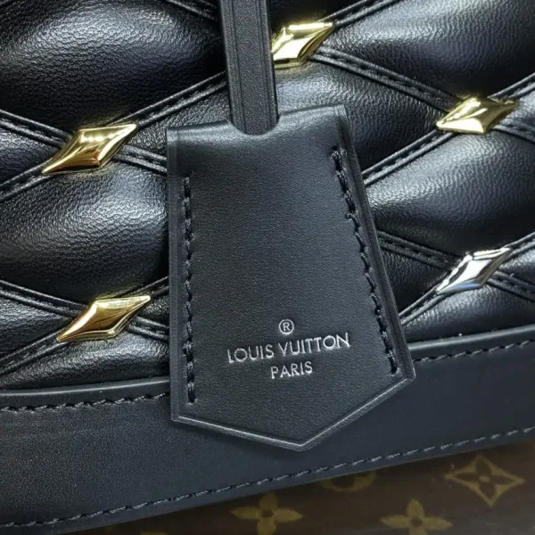 Louis Vuitton Alma BB Black - Image 6