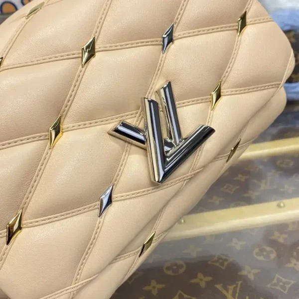Louis Vuitton Go-14 Apricot - Image 9