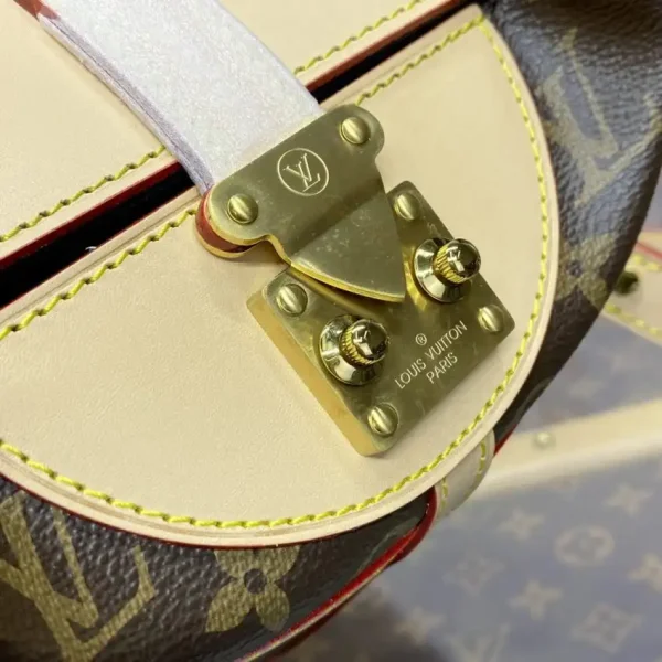 Louis Vuitton Duffle Bag - Image 3
