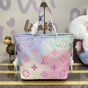 Louis Vuitton Neverfull MM Purple